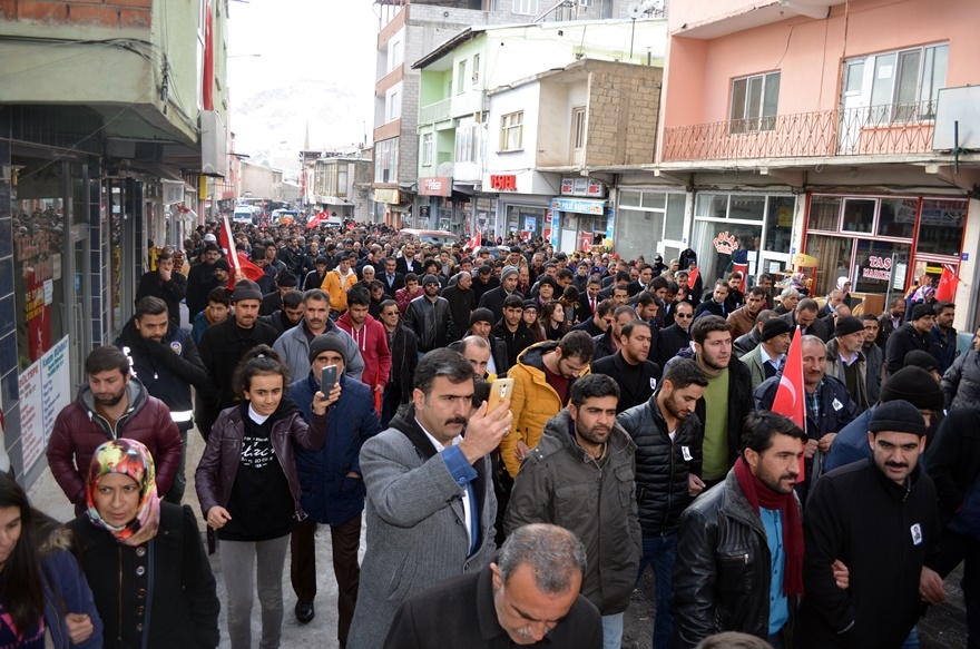 Adilcevaz Şehidini Son Yolculuğuna Uğurladı 24