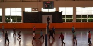 Kurumlar Arası Voleybol Turnuvası Başladı