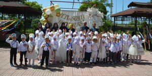 Adilcevaz’da 4-6 yaş Kur'an Kursu Öğrencileri Yıl Sonu Heyecanı Yaşadı